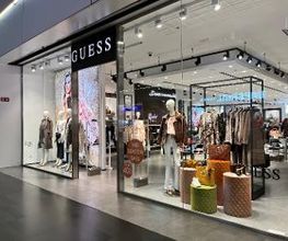GUESS immagine 4