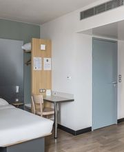 B&B HOTEL Montargis image 7