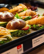 Shell Recharge Charging Station Bild 20