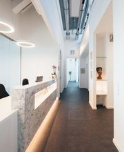 Zahnarztpraxis SCHIMSCHEK Inh. Dr. Sinan Simsek Bild 2