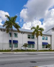 Madelaine Halmos Academy image 2