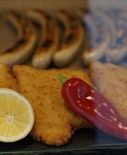 aus hochwertigem Schwein oder Hähnchenfleisch