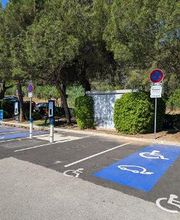 bp pulse Charging Station image 2