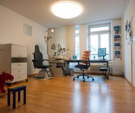 Dr. med. Peter Roland Bild 4