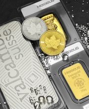 Kanadische Gold- & Silbermünzen "Maple Leaf", Valcambi Platinbarren oder Heraeus Goldbarren frisch geprägt und sofort verfügbar in unserem Online-Shop. Kein Mindestbestellwert. Stets aktuelle Preise. Neutrale Zustellung. Jetzt kaufen!