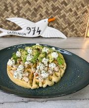 Gaufre salée poulet fromage frais avocat