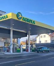 AGROLA Tankstelle - Vordergrund Strasse. Überdacht mit Tanksäule, links TopShop Eingang

Station-service d'Echallens 