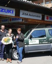 Für jede Arbeit das passende Fahrzeug.
Die JESA Automobile AG unterstützt die Jägerin der Jahres Renate Fahrni.