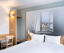 B&B HOTEL Auray Carnac image 1