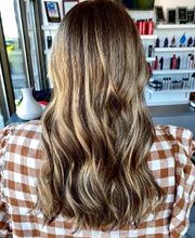 Fantastic Sams Cut & Color image 20