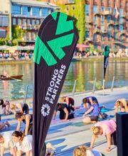 Von Yin bis Power Yoga – wir gestalten das Training passend zur Zielgruppe. Ob kurze Aktivpause oder kompletter Kurszyklus: Yoga bringt Ruhe, Fokus und frische Energie ins Unternehmen.