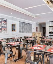 Le Bistrot C-Dubs image 16