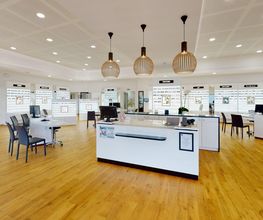 Opticien AUBENAS Optical Center image 9