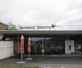 Pharmacie-Amavita-Portes-Rouges-extérieur