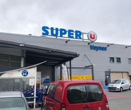 Super U image 1