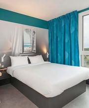 B&B HOTEL Saint-Geours-de-Maremne Hossegor image 1
