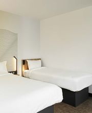 B&B HOTEL Massy Gare TGV image 4