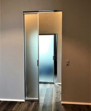 SLIDING me AG Schiebetürensysteme SCRINGO | Metalglas Bild 4