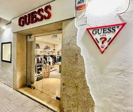 GUESS imagen 2