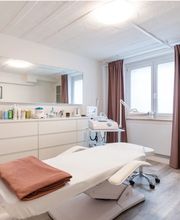 Timea Huber Kosmetik Bild 1