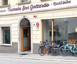 Osteria TREMOLA San Gottardo Bed & Bike Bild 1