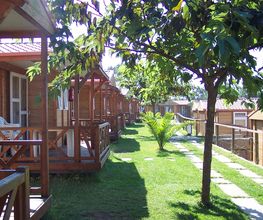 camping_moreiras_bungalows.JPG