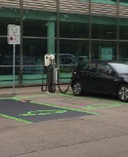 Shell Recharge Charging Station Bild 1