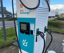 Shell Recharge Charging Station Bild 3