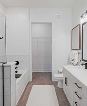 Alleia Watters Creek Apartments image 8