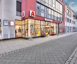 Aussenansicht der Hankens  Apotheke in den Höfen