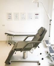 Plastische Chirurgie Dr. Sattler Bild 3