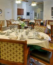 Dogwood Pointe Senior Living image 17