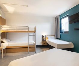 B&B HOTEL Cholet Sud image 7