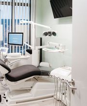 Dr. Adrian Zidaru Zahnarzt Bild 8