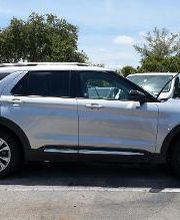 Budget Car Rental image 2