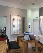 Hallmann Optik und Akustik Bild 4