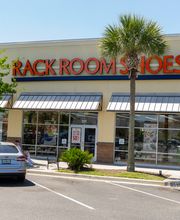 Exterior Shot of Store/Building (Wide Shot)