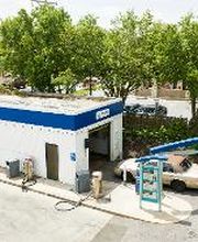 You can trust Splash In to get your car extra shiny and clean.