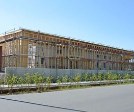 Autohaus Holzständerbauweise