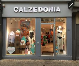 Calzedonia image 1