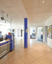 Fachzentrum Kieferorthopädie Hildesheim, Prof. Dr. Dr. Christian Scherer Bild 3