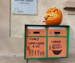 Dental Labor Bild 8