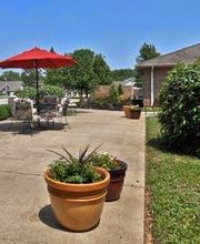 Dogwood Bend Assisted Living image 14