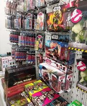 ActionSpielzeug.ch - Ihr Schweizer Actionfiguren- und Collectibles-Online-Shop! Bild 6