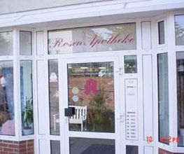 Aussenansicht der Rosen-Apotheke
