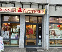 Aussenansicht der Sonnen-Apotheke