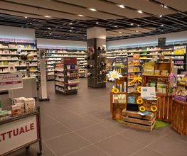 all-interno-della-farmacia-amavita-mordasini