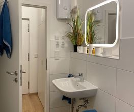 HAUS IM SCHILF Bild 11