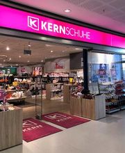 KERN SCHUHE im City-Center Poing. Schuhe für die ganze Familie zu tollen Preisen!