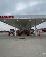 DK Gas Station image 5